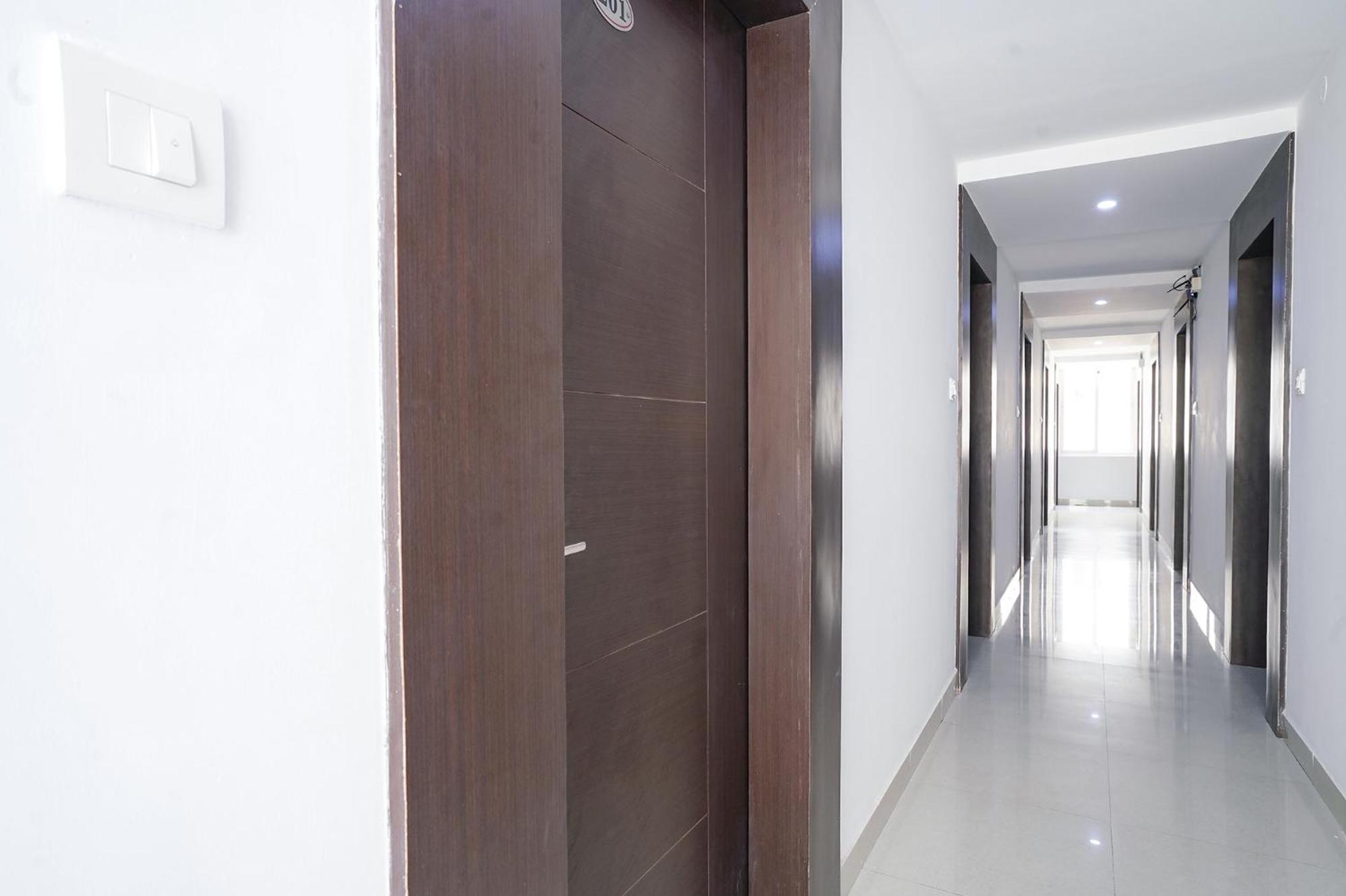 Fabhotel Serenity - Nr Aig Hospital, Gachibowli Екстериор снимка